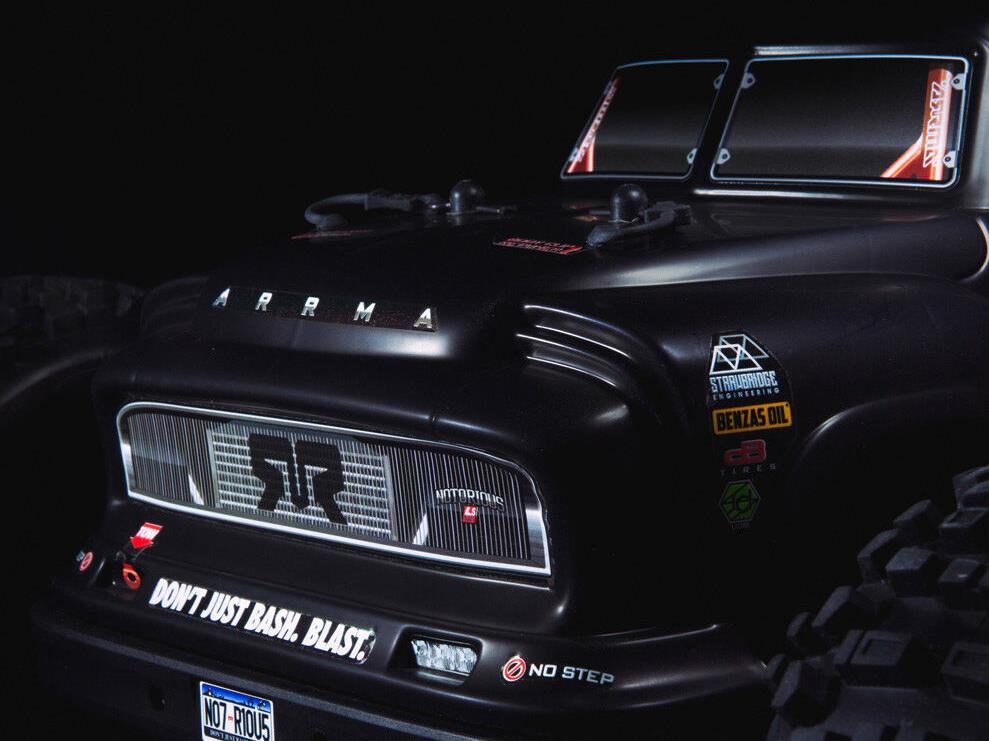 Notorious 6s 4WD BLX 1/8 RTR