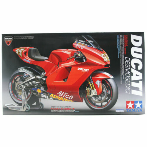 Tamiya 1/12 Ducati Desmosedici Scale Kit