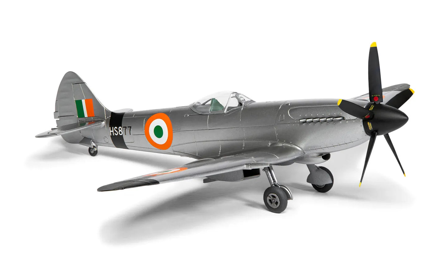 Supermarine Spitfire F Mk.XVIII 1:48