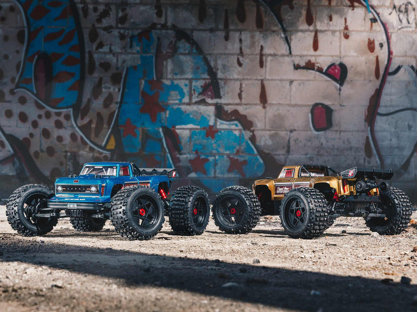 Outcast 1/10 4X4 4S V2 BLX Stunt Truck