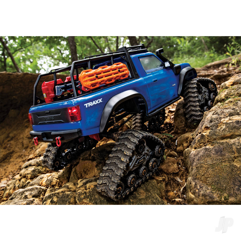 Blue TRX-4 Sport 1:10 4X4 Electric All-Terrain Traxx Crawler