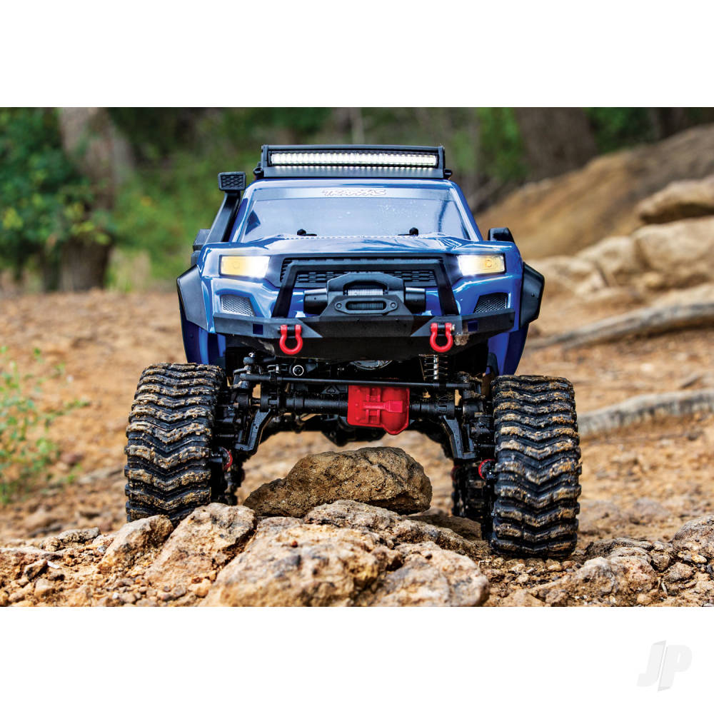 Blue TRX-4 Sport 1:10 4X4 Electric All-Terrain Traxx Crawler