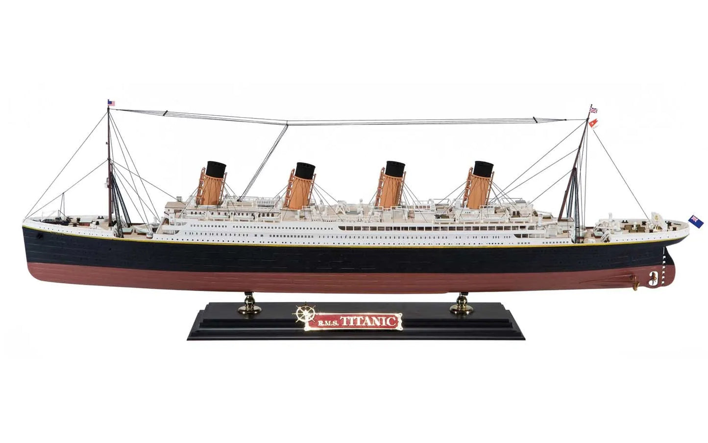 R.M.S Titanic 1:400