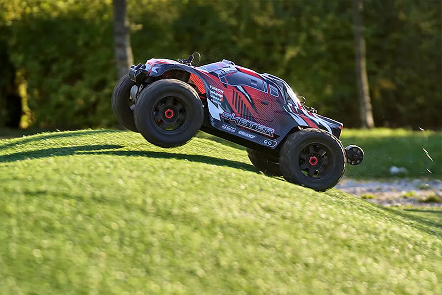 Corally Sketer XL4S Monster Truck Brushless