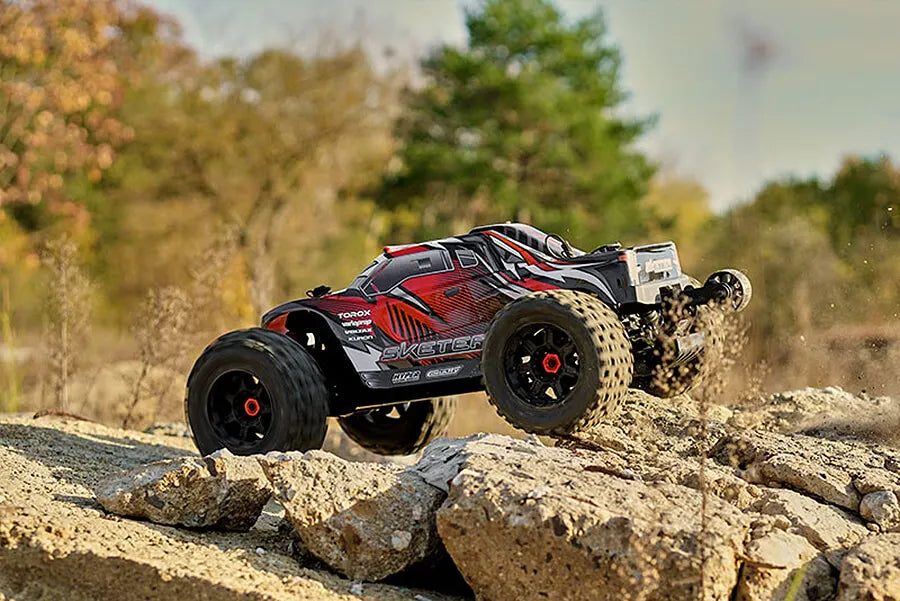 Corally Sketer XL4S Monster Truck Brushless