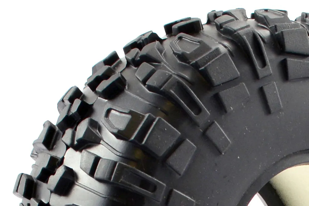 FTX Outlaw/Kanyon Tyres/Foams (2)