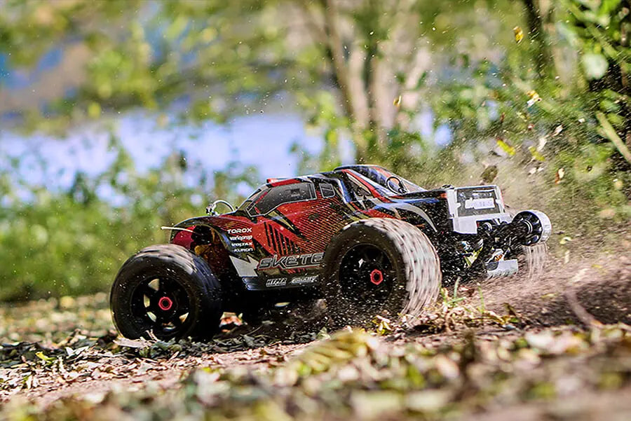 Corally Sketer XL4S Monster Truck Brushless